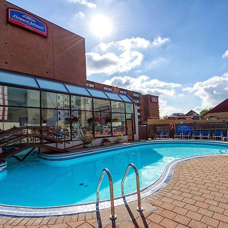 Howard Johnson Plaza By Wyndham By The Falls Niagara Falls Eksteriør bilde
