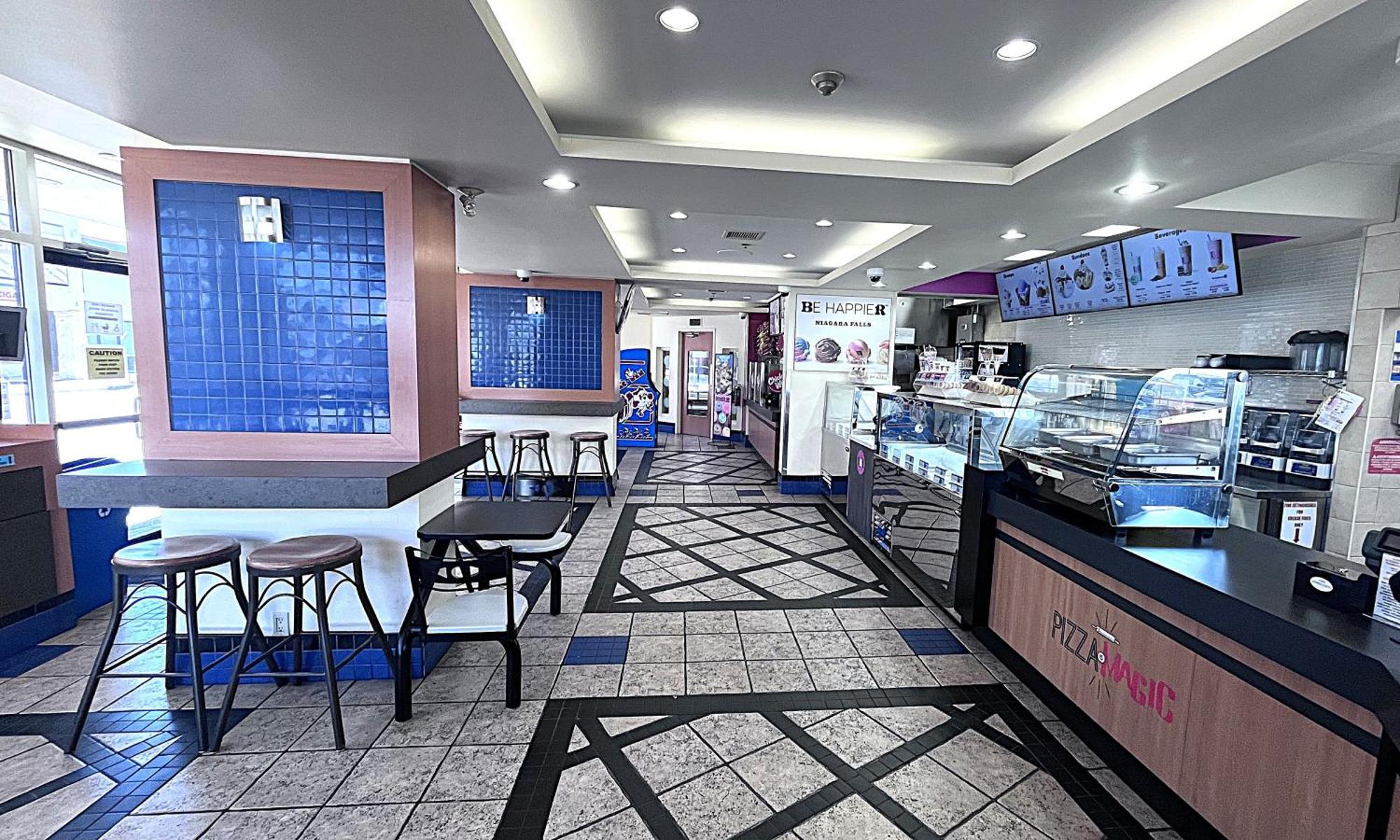 Howard Johnson Plaza By Wyndham By The Falls Niagara Falls Eksteriør bilde